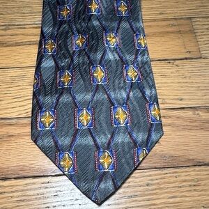 Beautiful Robert Talbott Nordstrom Best of Class Hand Sewn Gray/Gold Silk Tie